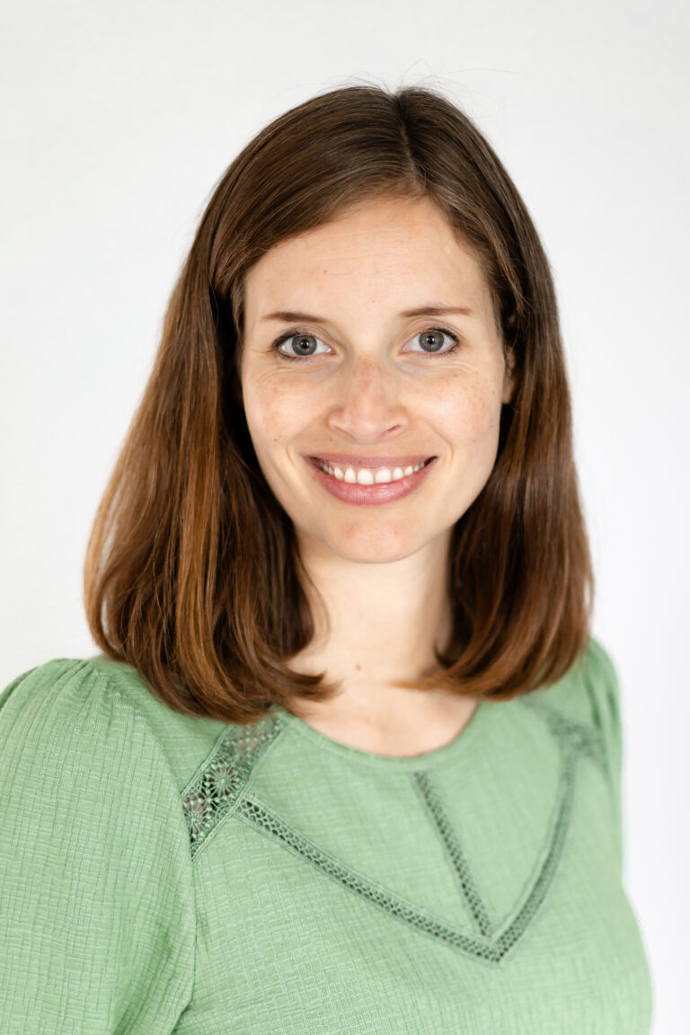 Yvonne Hinkel